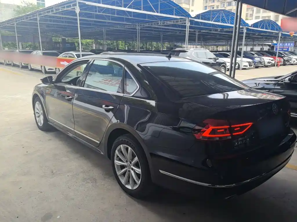 Volkswagen Passat — миниатюра 5