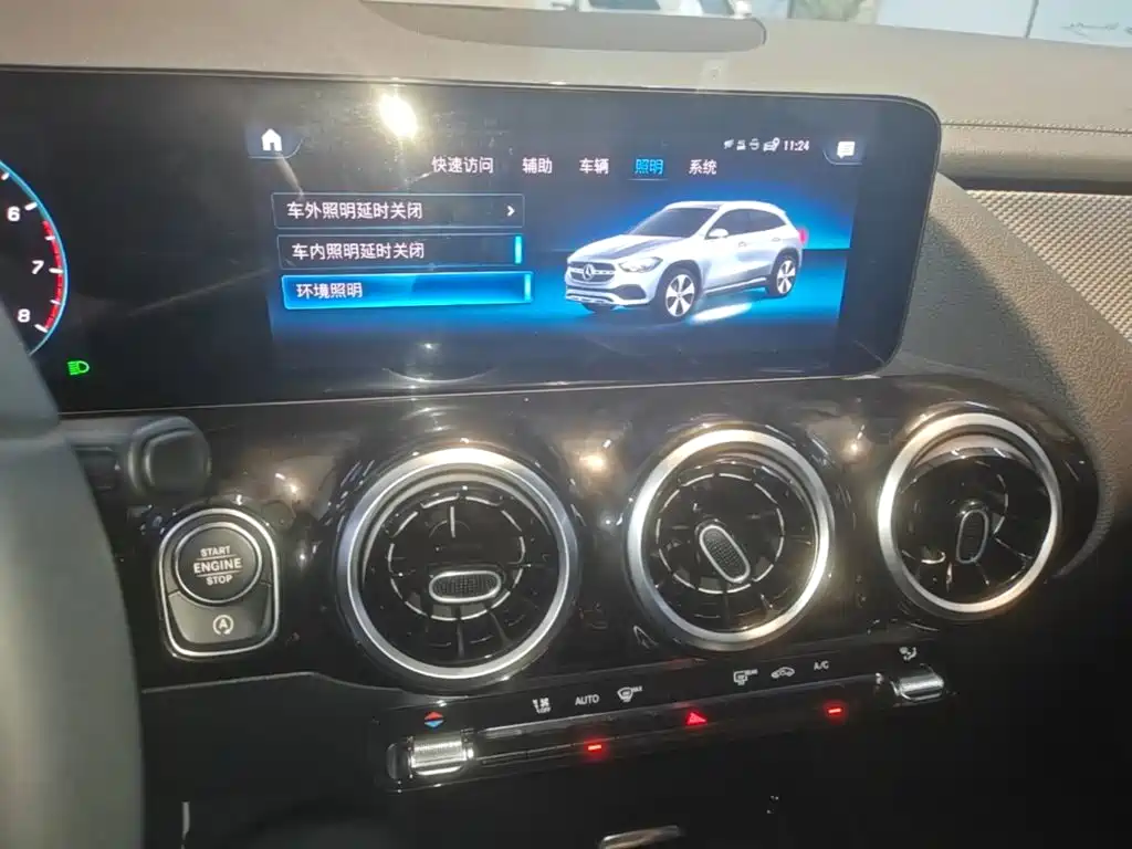 Mercedes-Benz GLA — миниатюра 13