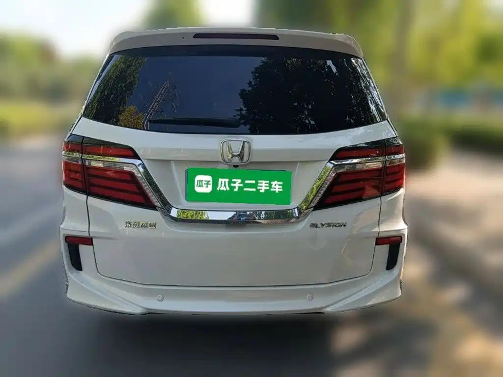 Honda Elysion — миниатюра 3