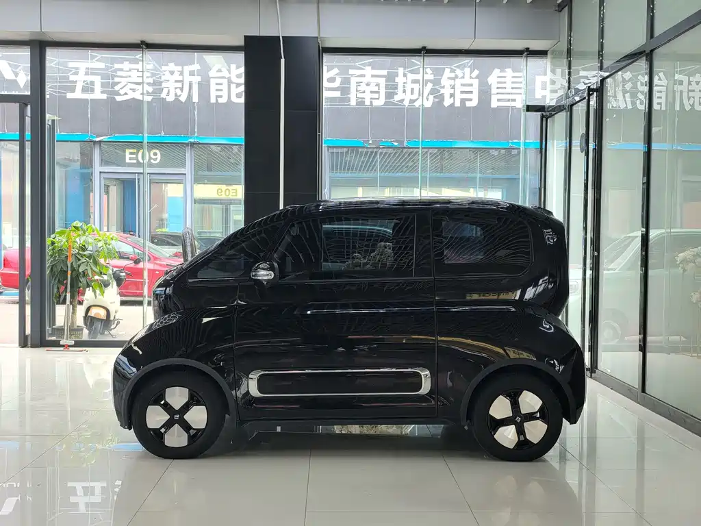 Baojun KiWi EV — миниатюра 4