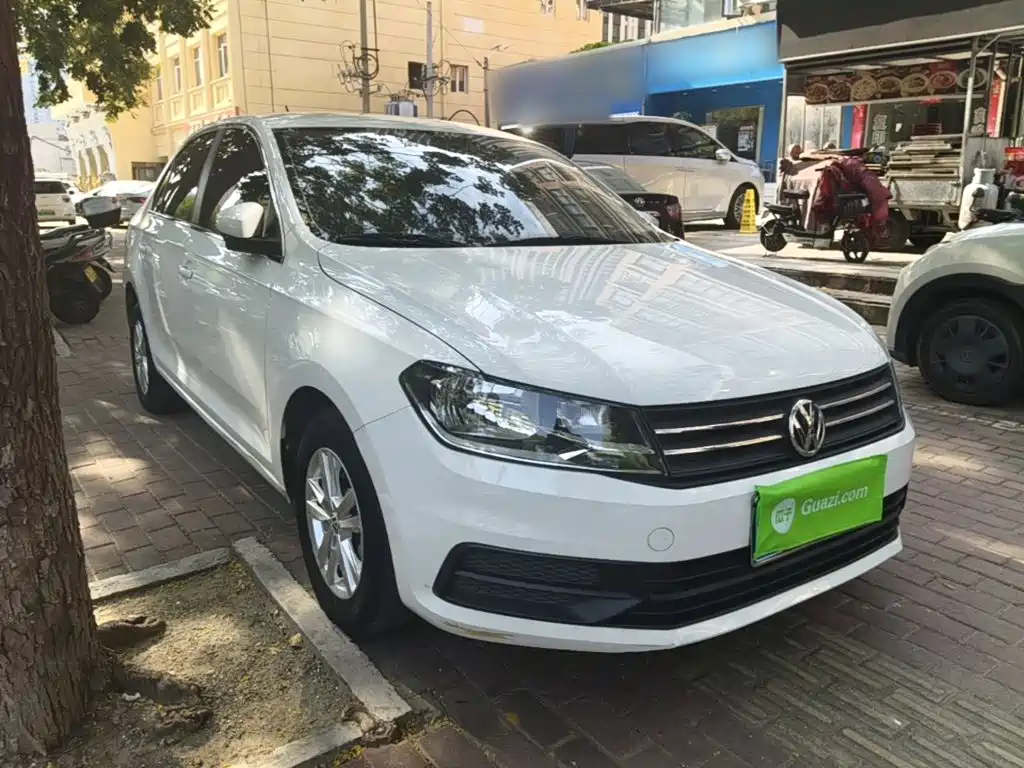 Volkswagen Santana — миниатюра 4