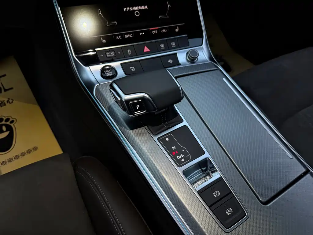 Audi A7L — миниатюра 26