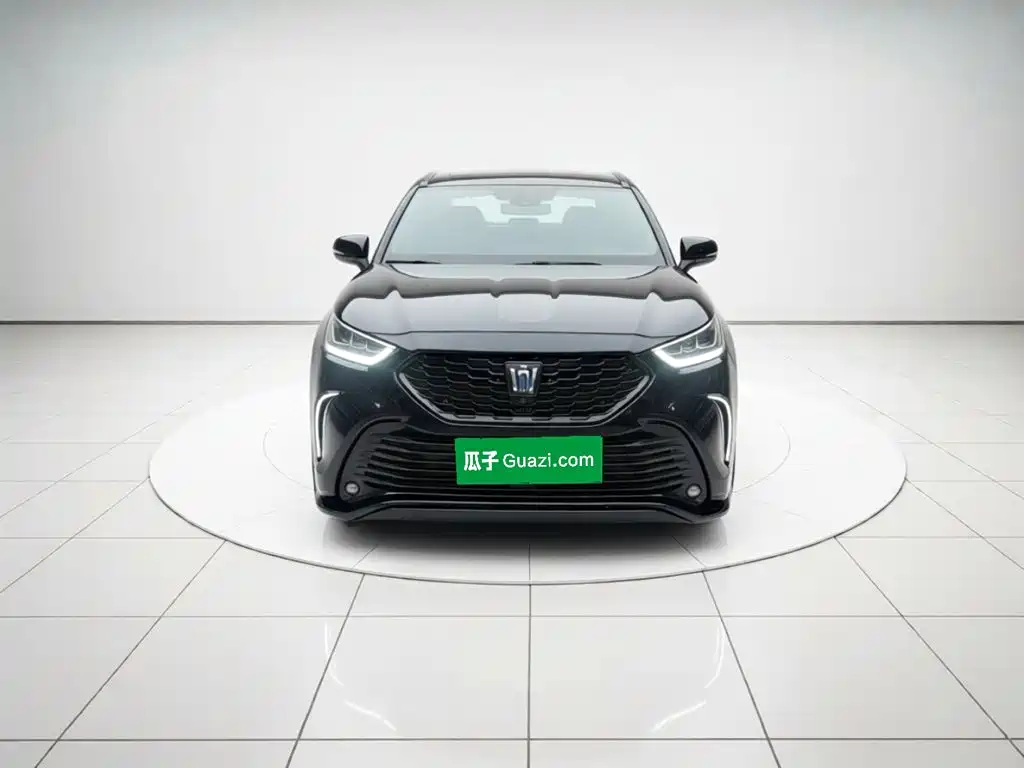 Toyota Crown Kluger — миниатюра 23