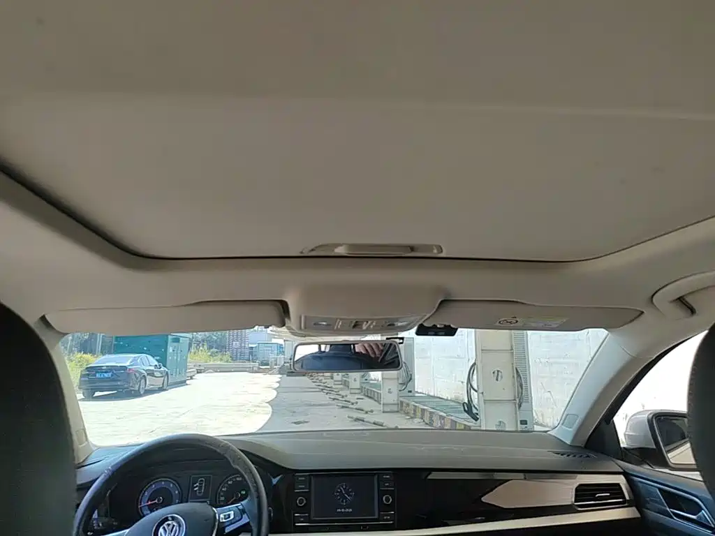 Volkswagen Lavida — миниатюра 18