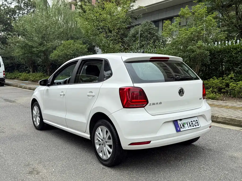 Volkswagen Polo — миниатюра 4