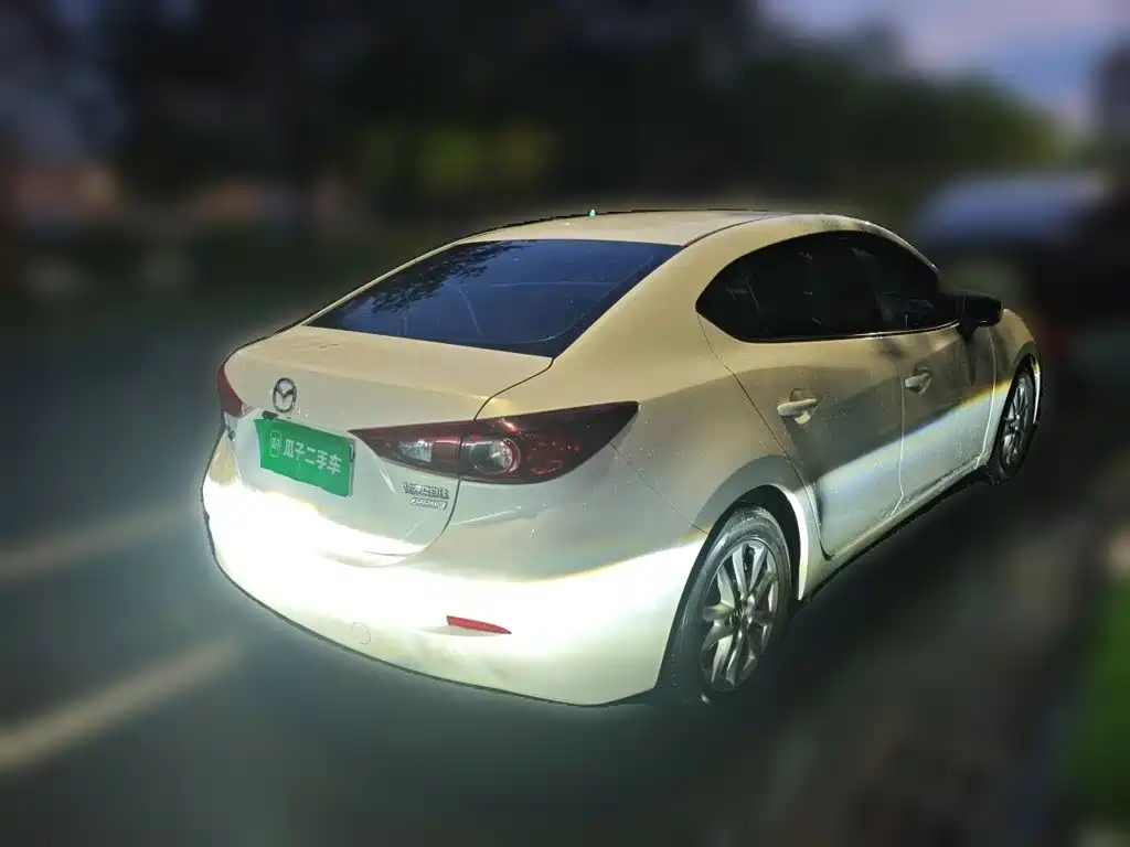Mazda 3 Axela — миниатюра 6