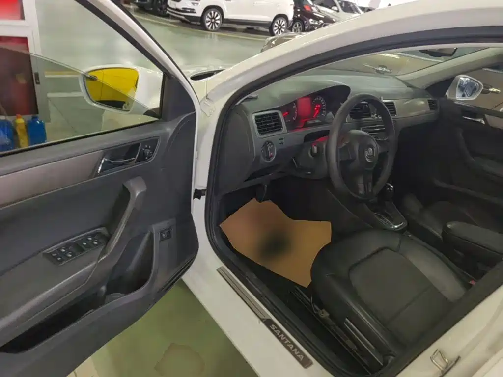 Volkswagen Santana — миниатюра 16