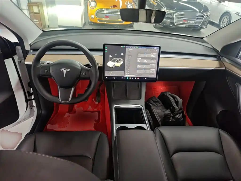 Tesla Model Y 2021 3D7