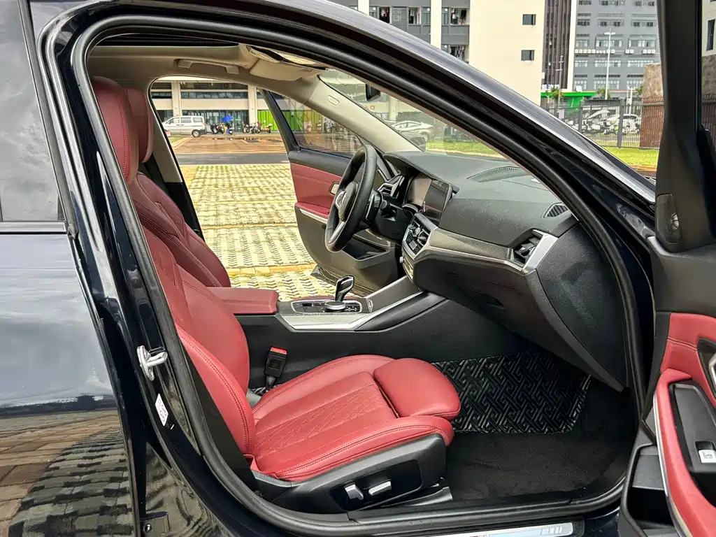 BMW 3 Series — миниатюра 8