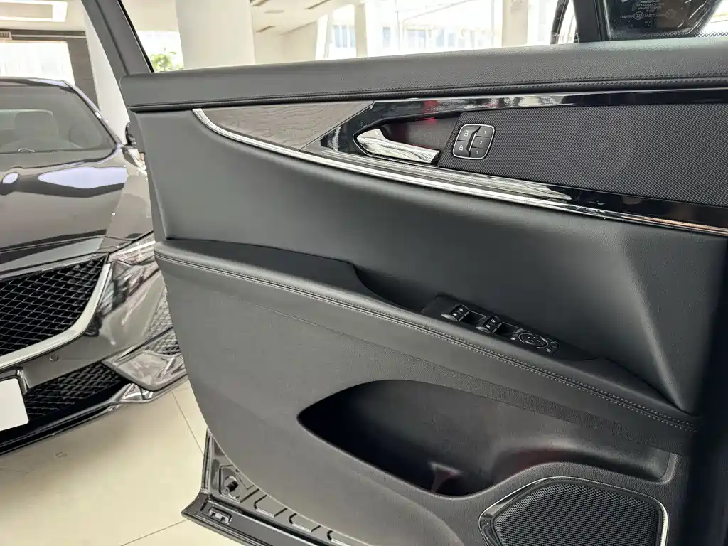 Lincoln Nautilus 2021 2.0T Premium