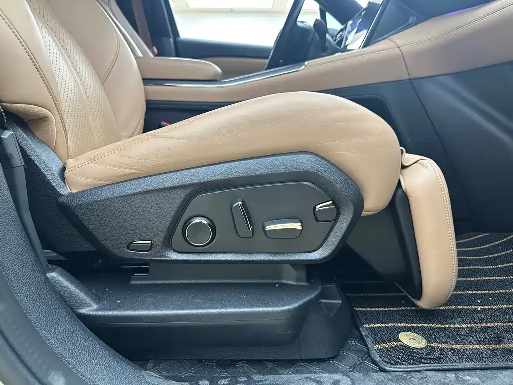 NIO ES6 — миниатюра 18