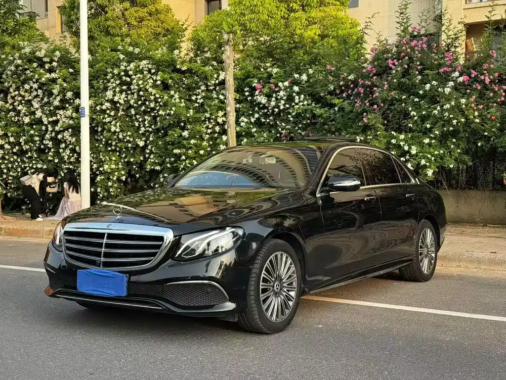 Mercedes-Benz E-Class 2018