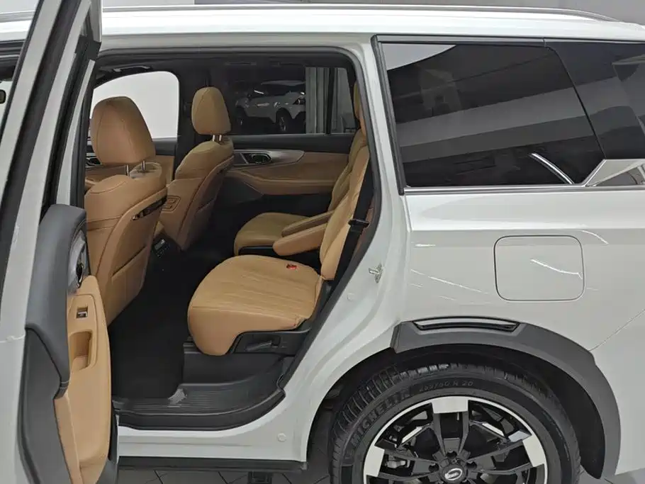 GAC Motor Trumpchi ES9 — миниатюра 11