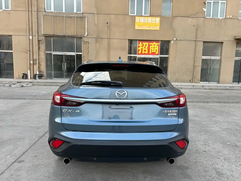 MAZDA CX 4