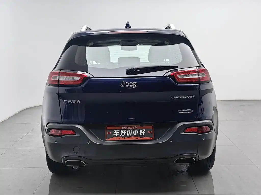 Jeep Cherokee — миниатюра 4