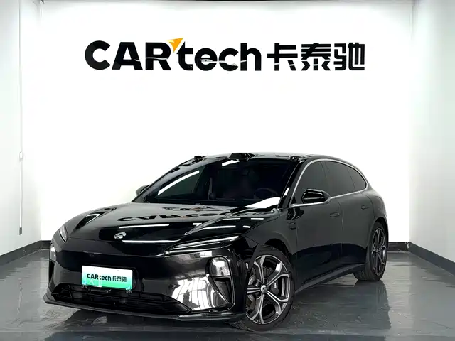 NIO NIO ET5T 2024