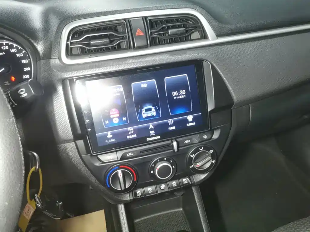 Hyundai Verna — миниатюра 13