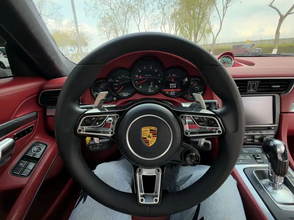 Porsche 911 2012 Carrera 3.4L