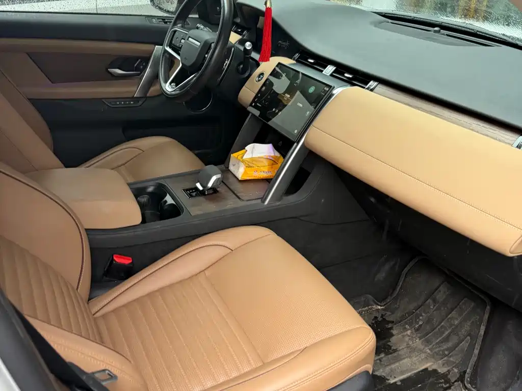 Land Rover Discovery Sport — миниатюра 4
