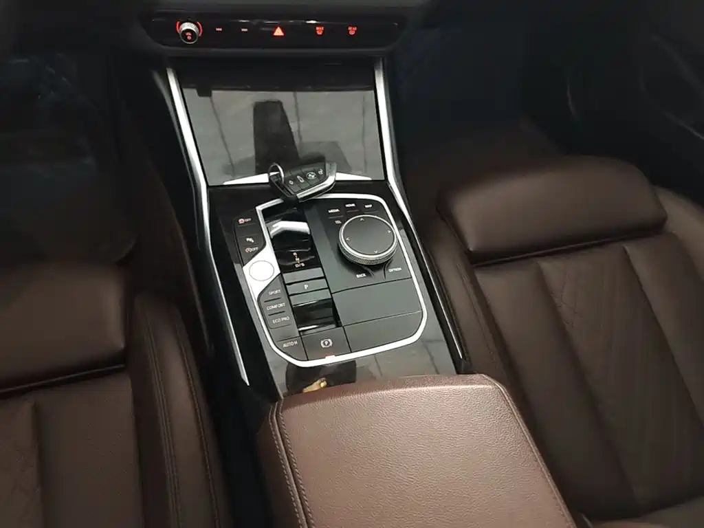 BMW 3 Series — миниатюра 14