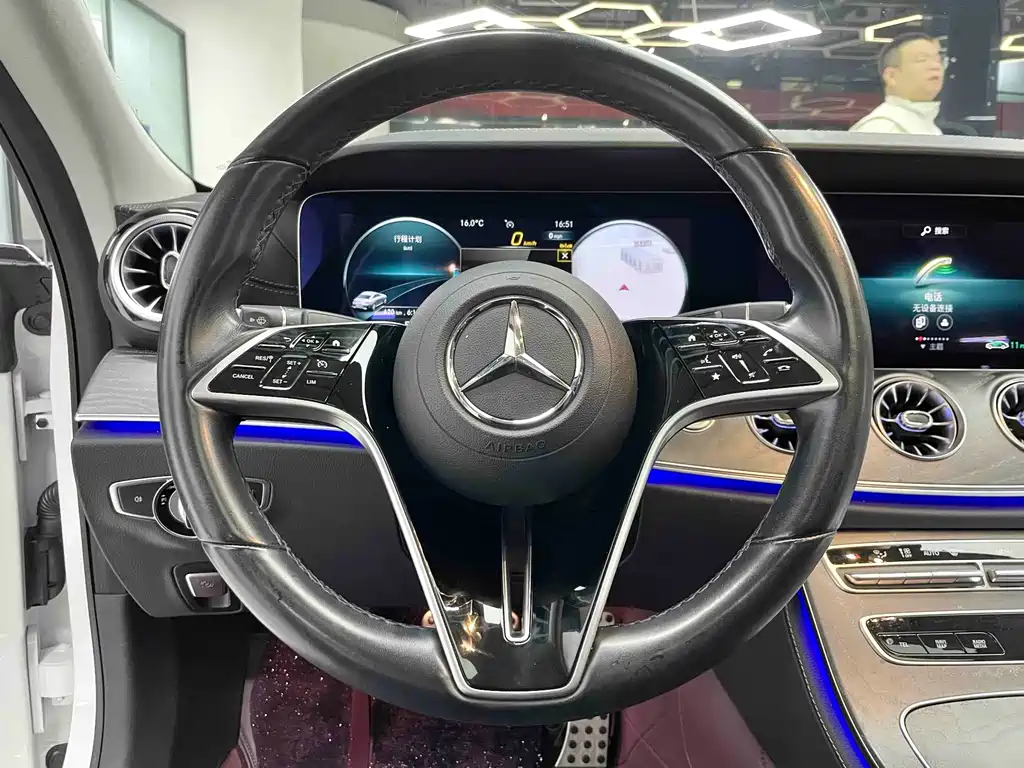 Mercedes-Benz CLS — миниатюра 9