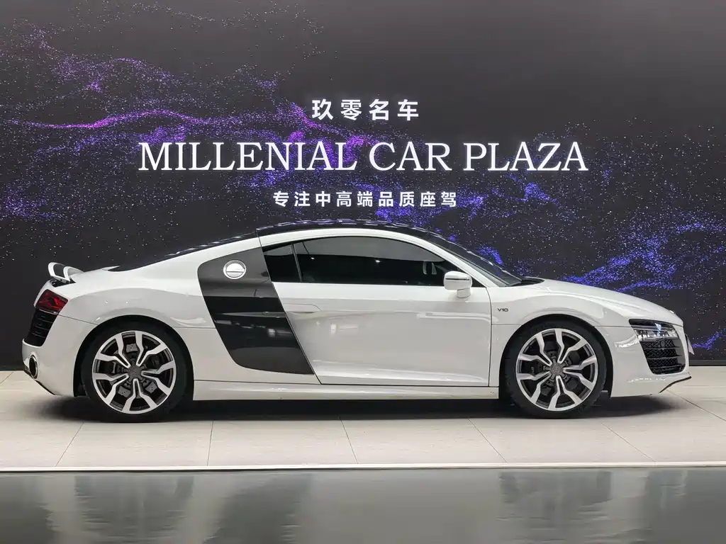 Audi R8 — миниатюра 9