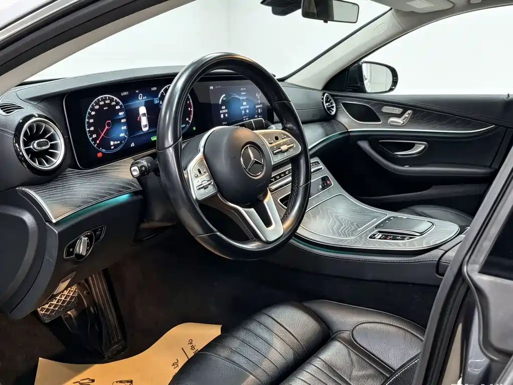 Mercedes-Benz CLS — миниатюра 4