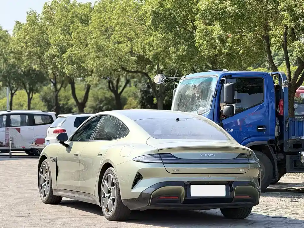 Xiaomi SU7 — миниатюра 3
