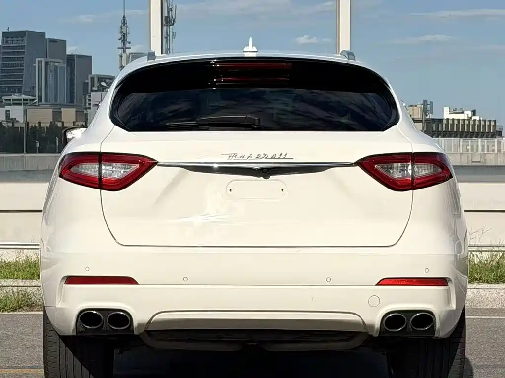 Maserati Levante — миниатюра 4