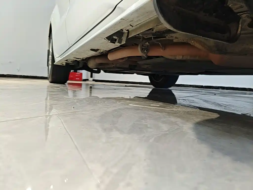 Toyota Sienna — миниатюра 21