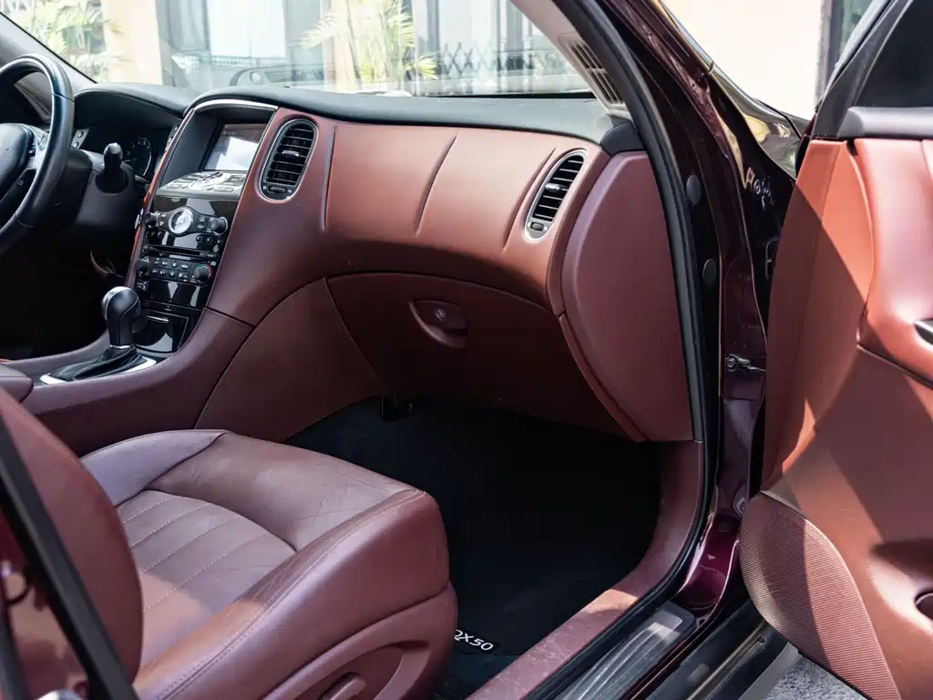 Infiniti QX50 (Import) — миниатюра 13