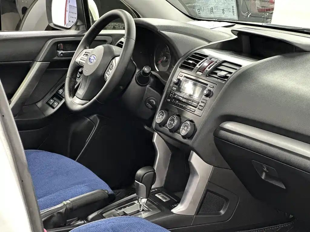 Subaru Forester — миниатюра 11