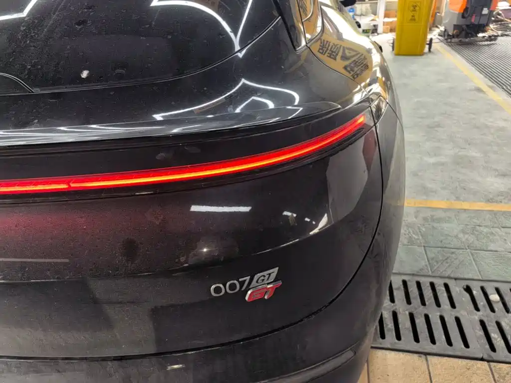 Zeekr Крайний Криптон 007 GT — миниатюра 8