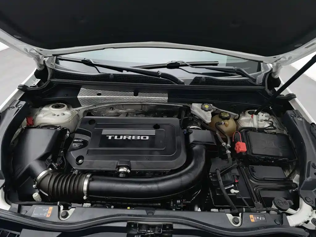 Cadillac XT4 — миниатюра 6