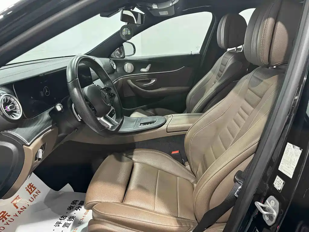 Mercedes-Benz E-Class — миниатюра 4