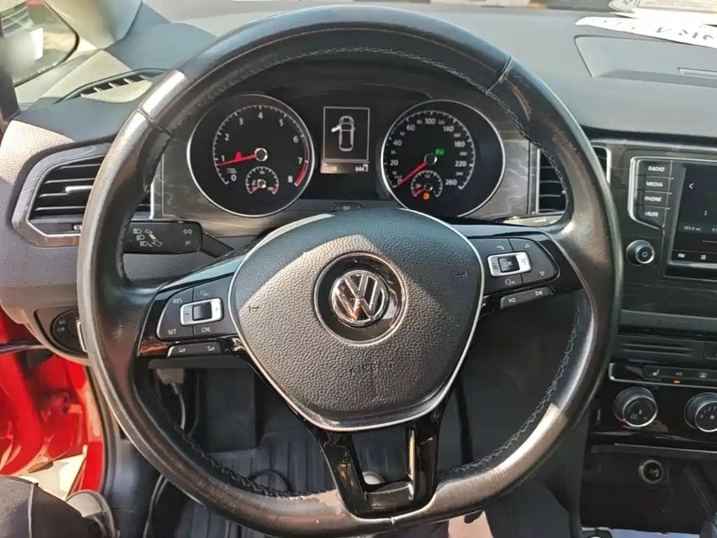 Volkswagen Golf Sportsvan — миниатюра 11