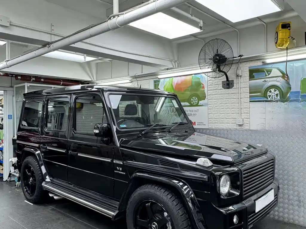 Mercedes-Benz G-Class 2011