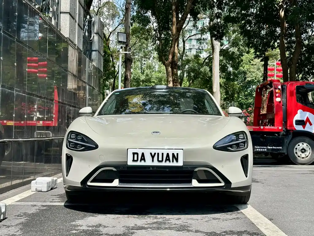 XIAOMI CAR XIAOMI SU7