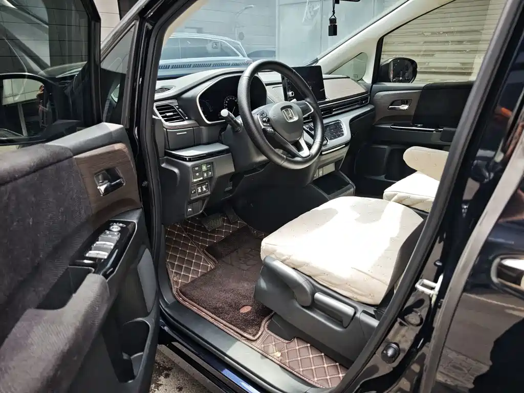 Honda Odyssey 2024 2.0L e:HEV Enjoy