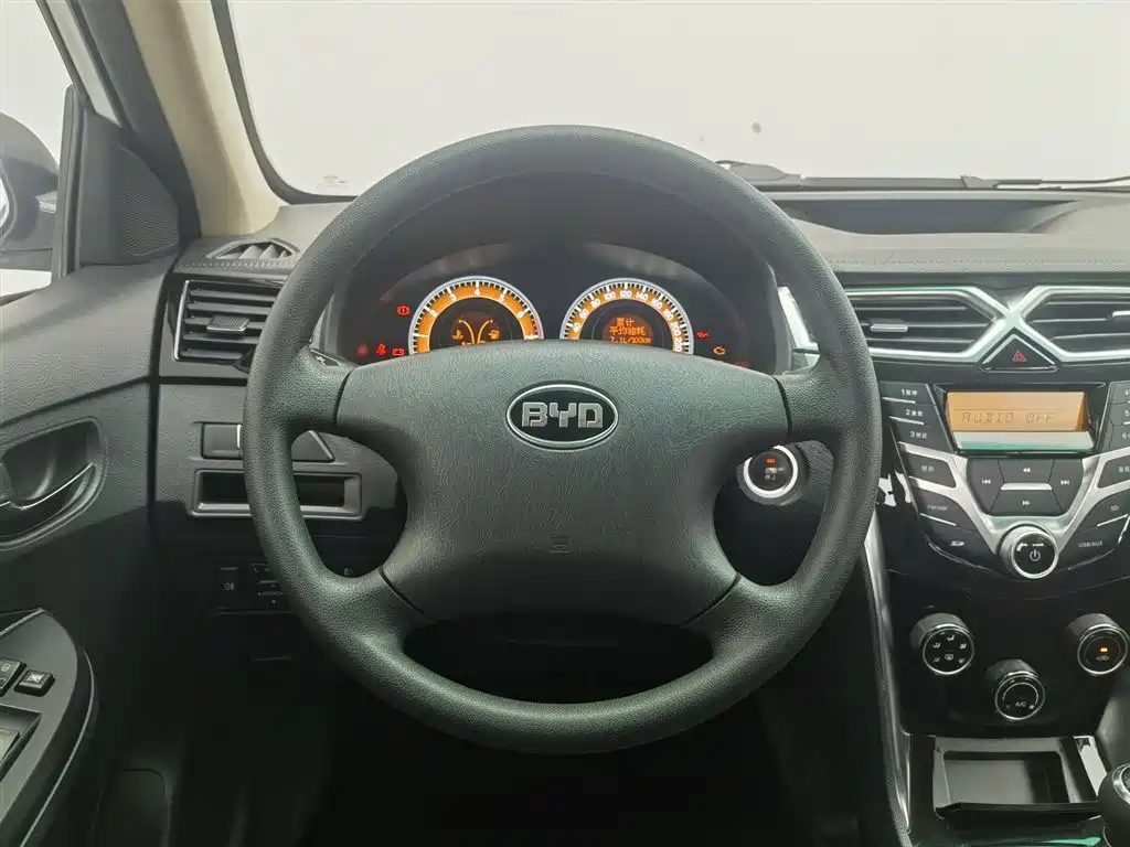 BYD F3