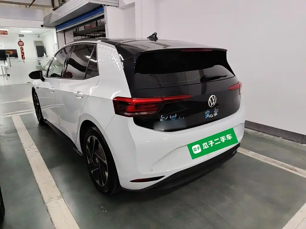 Volkswagen ID.3 — миниатюра 5