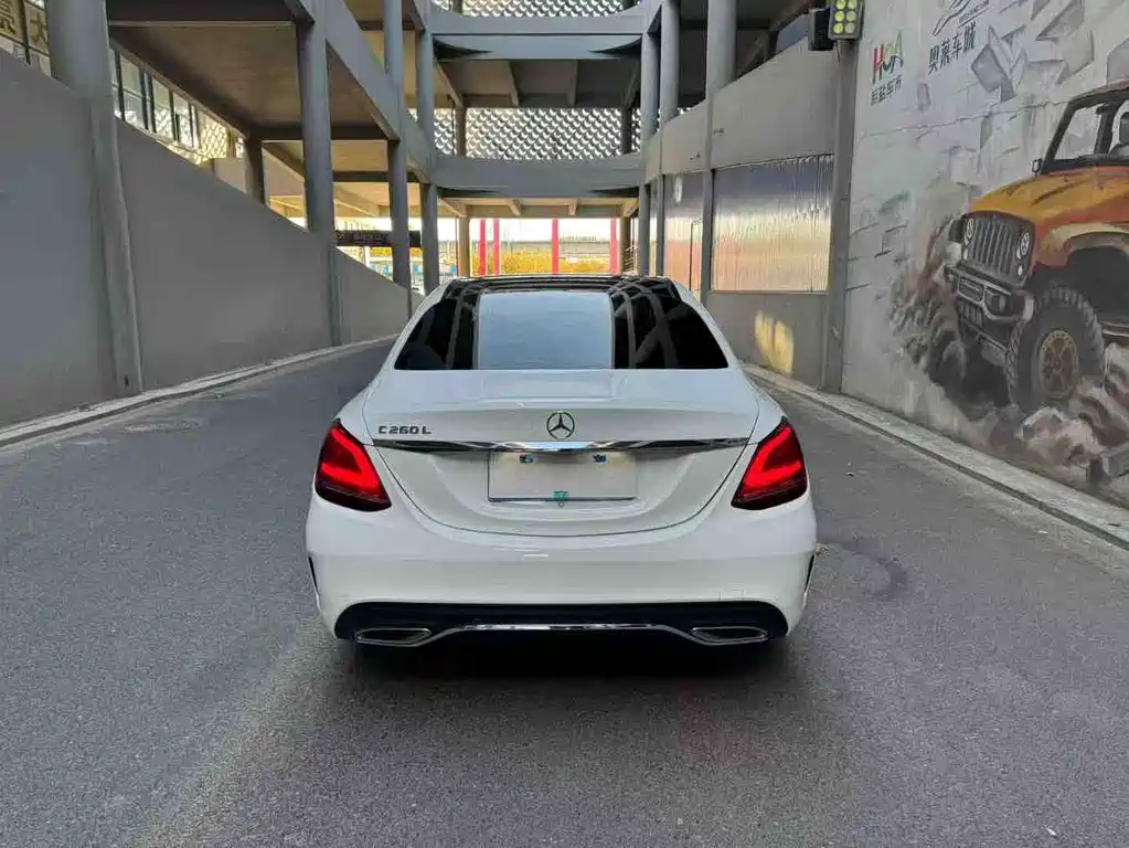 MERCEDES-BENZ C CLASS