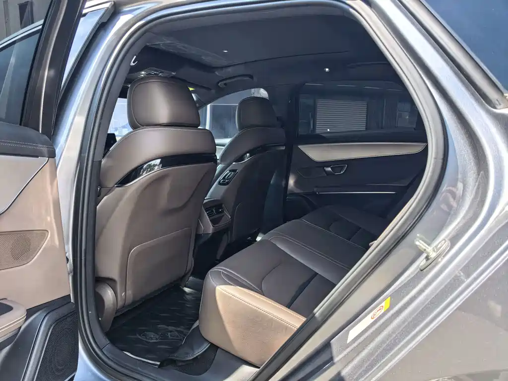 BYD Han — миниатюра 7