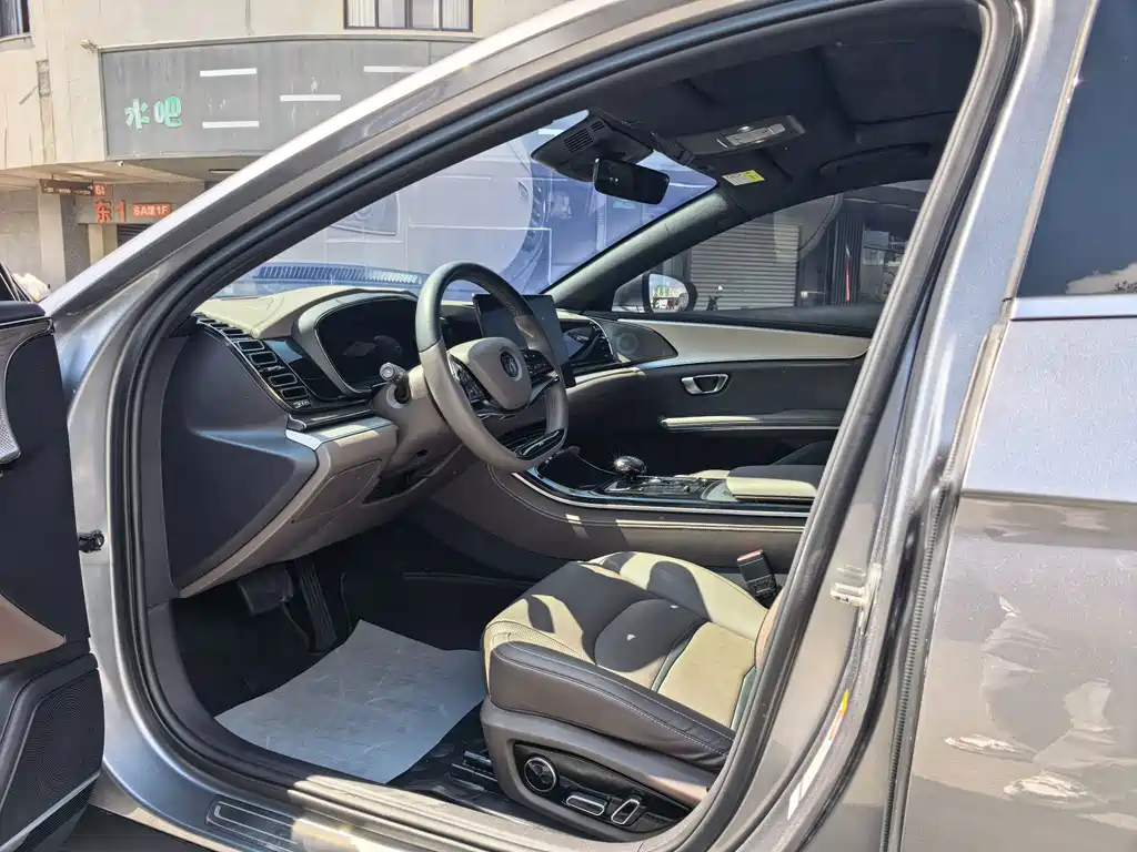 BYD Han — миниатюра 8