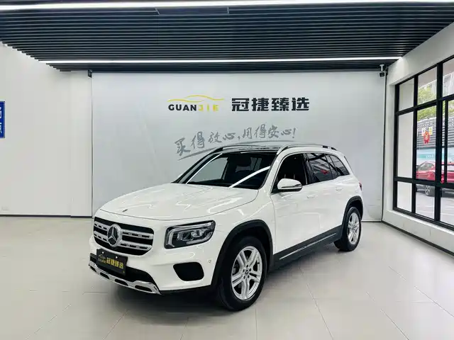 Mercedes-Benz GLB