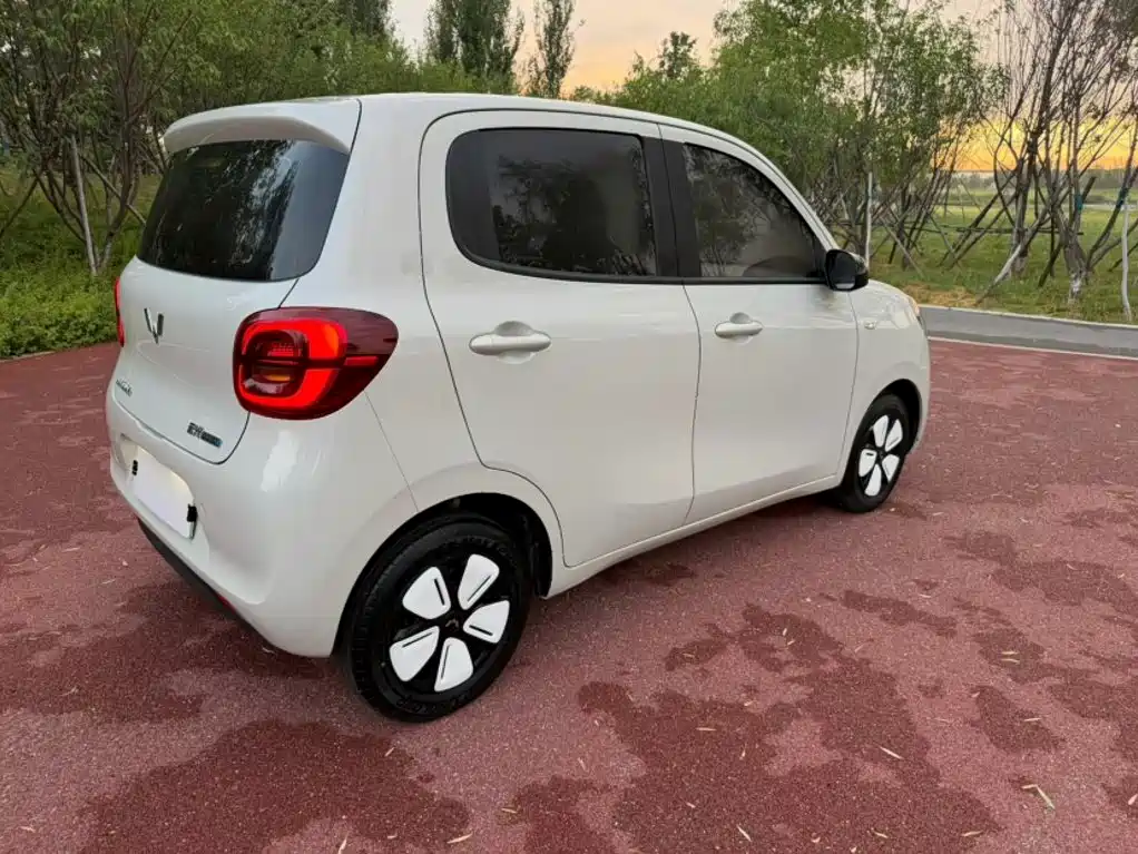 Wuling Zhiguang EV — миниатюра 7