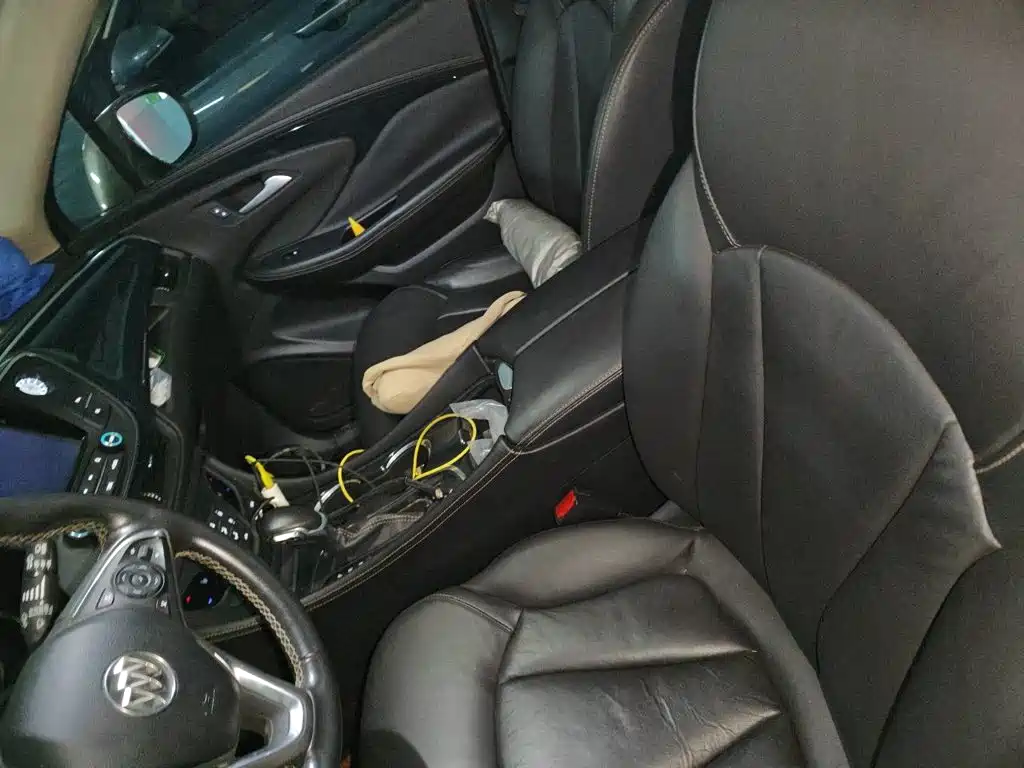 Buick Envision Plus — миниатюра 8