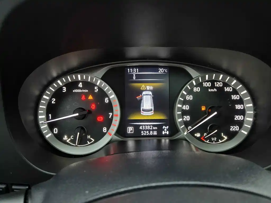 Nissan Terra — миниатюра 13