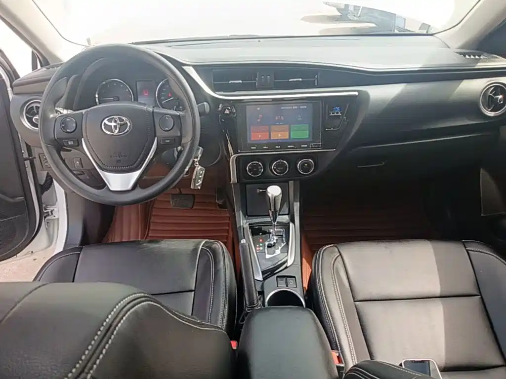 Toyota Corolla — миниатюра 10