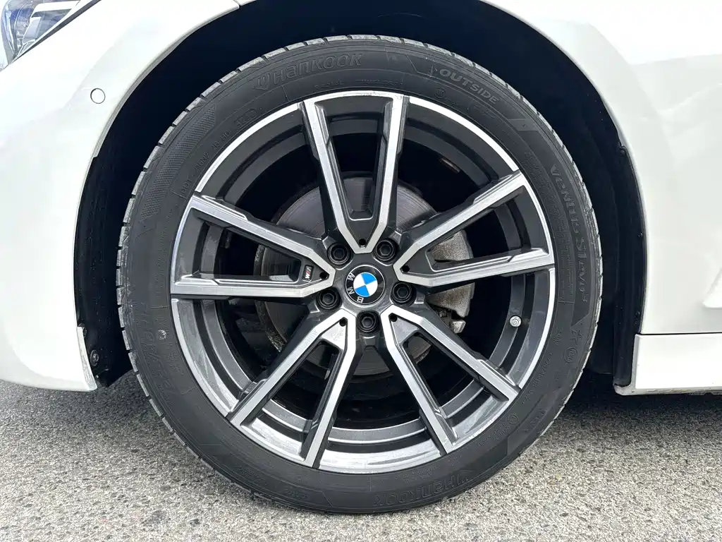 BMW 3 Series — миниатюра 9